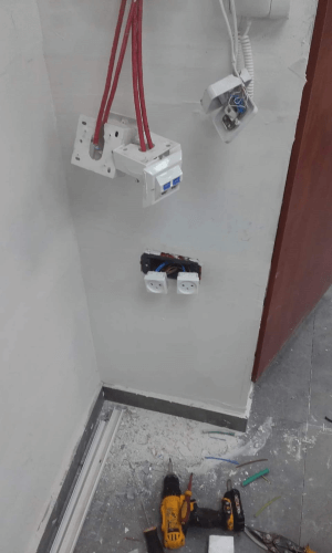 התקנת שקעים